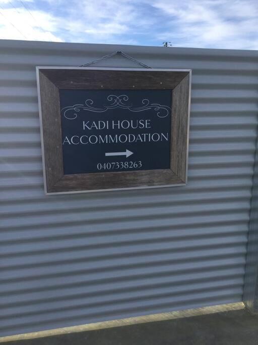 ウィンヤードKadi House - Unit 2アパートメント エクステリア 写真